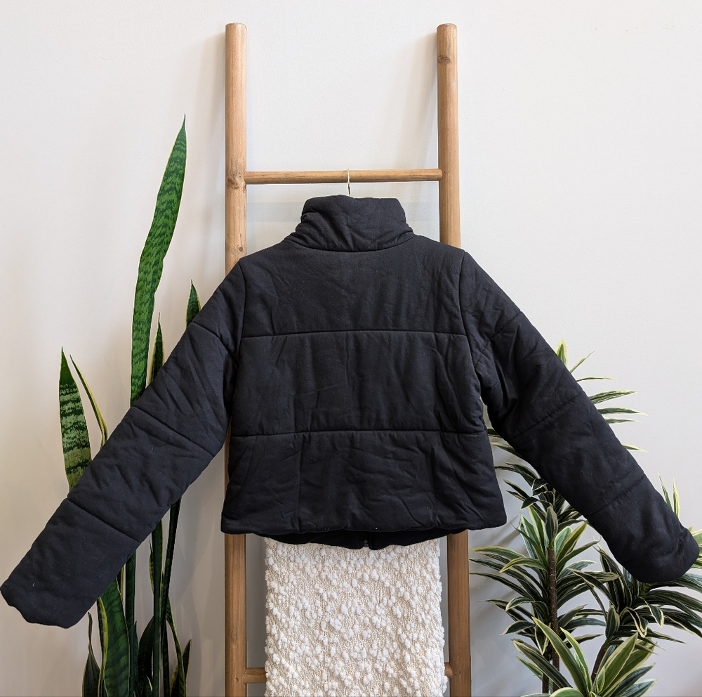 NWT Reebok Studio Puffer Jacket - Picture 3 of 9